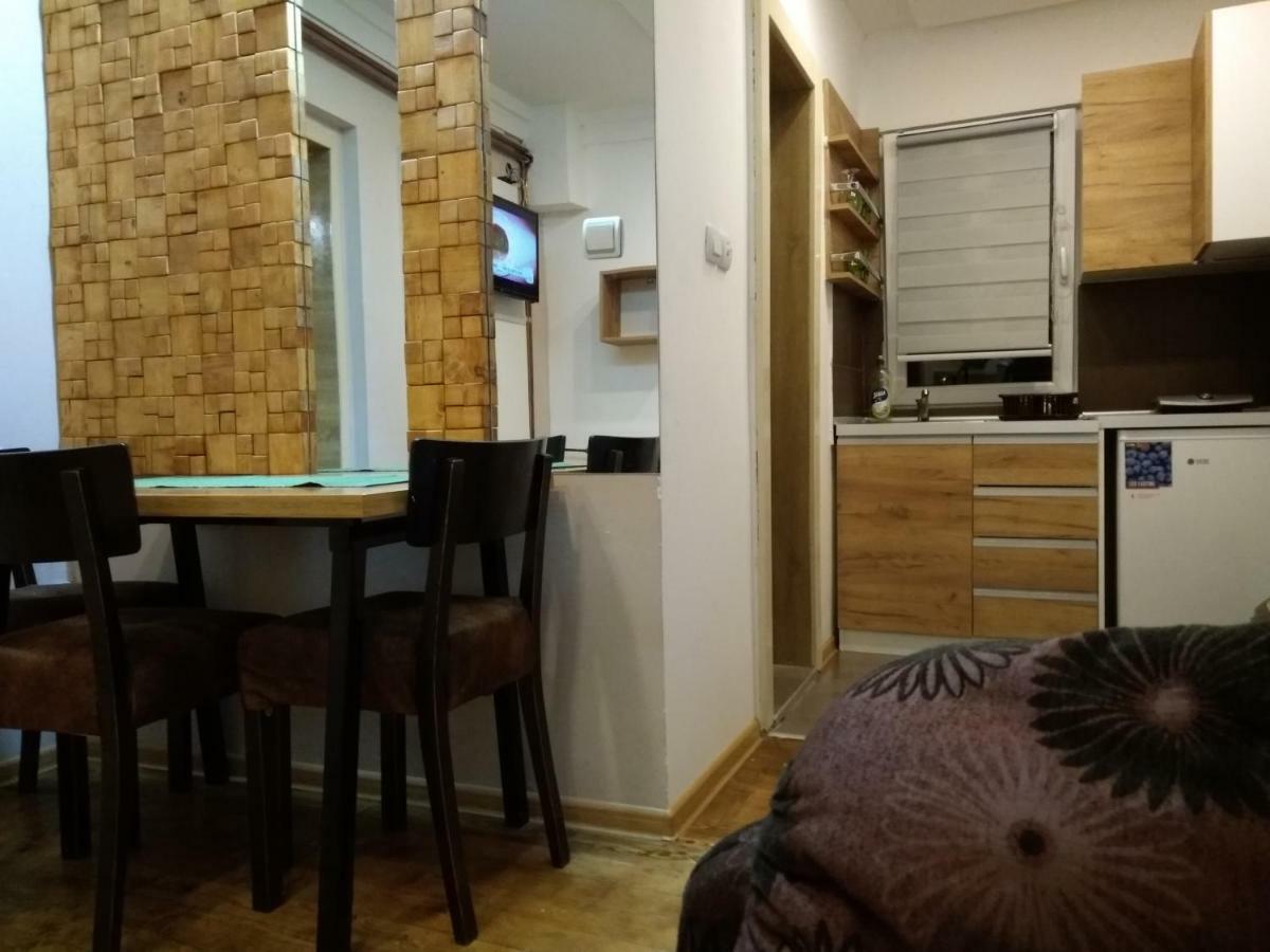 Garmani Apartamento Vrnjačka Banja Exterior foto