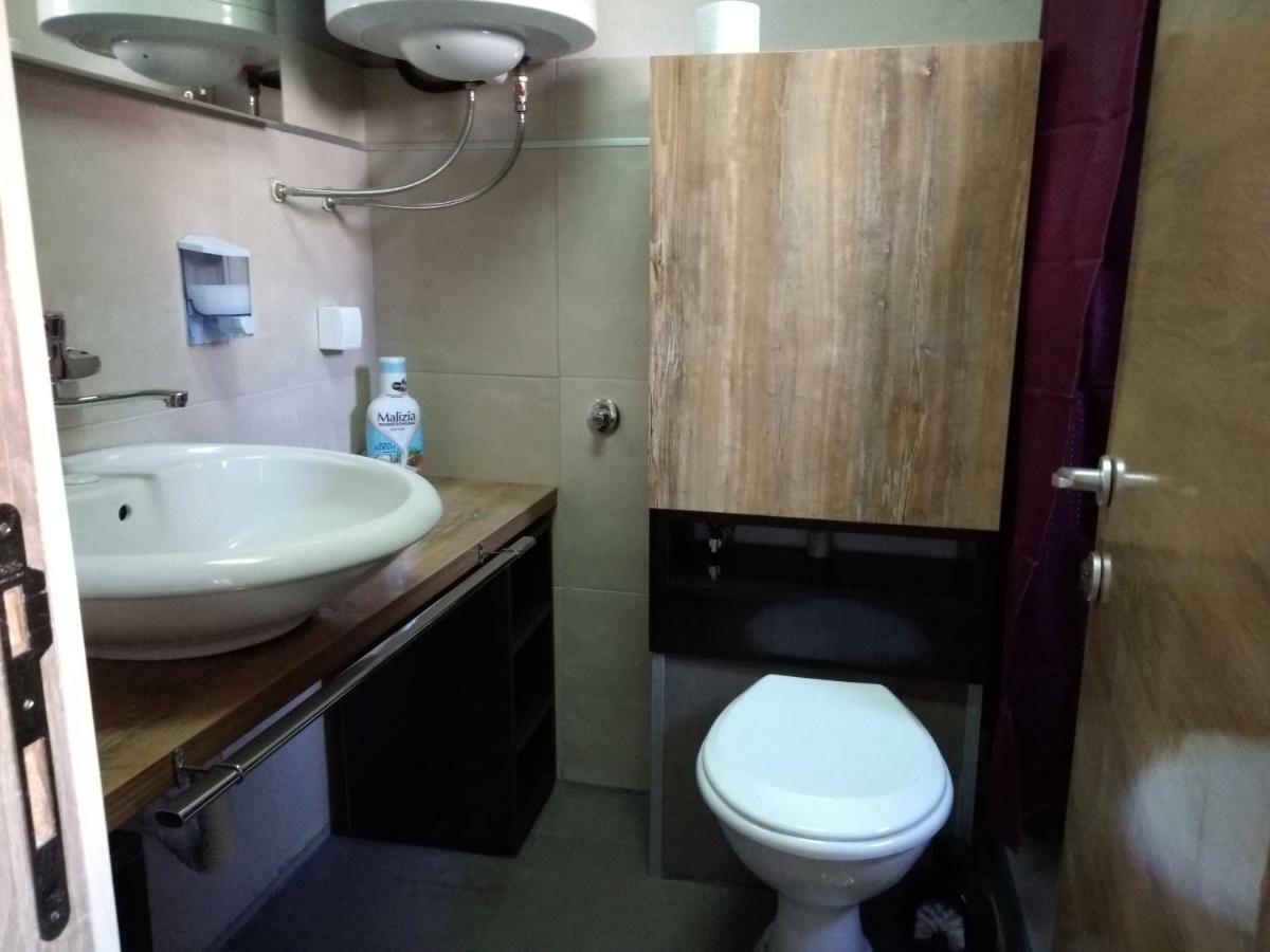 Garmani Apartamento Vrnjačka Banja Exterior foto